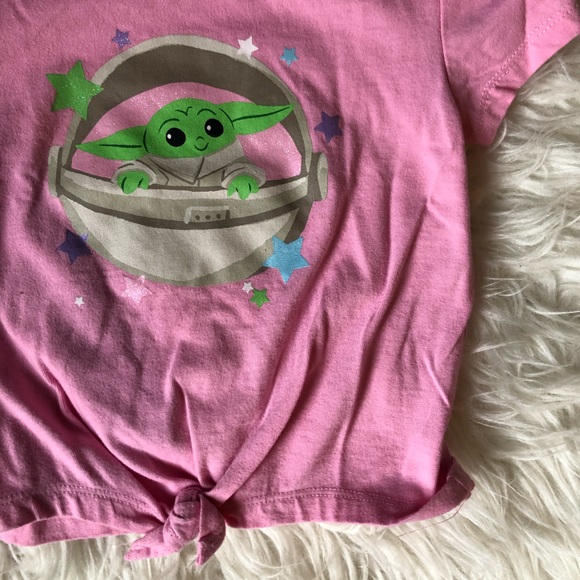 Baby Yoda Star Wars T-Shirt - Picture 3 of 4